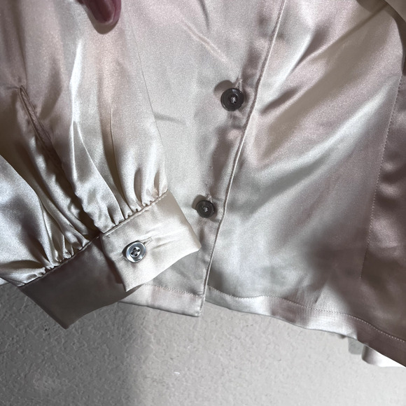 New House of Aama X Target Satin Blouse Shirt Ivory Bow neck sz XL NWT career - Picture 4 of 8